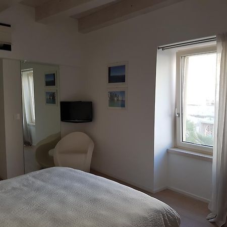 מולפטה Moma Suites Private Beach מראה חיצוני תמונה