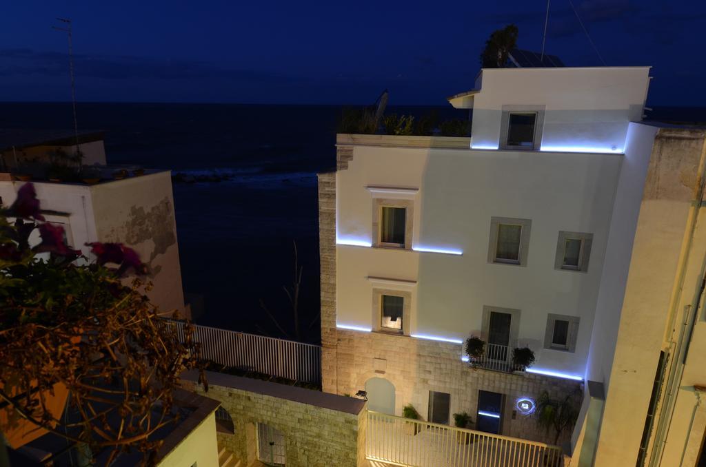 מולפטה Moma Suites Private Beach מראה חיצוני תמונה