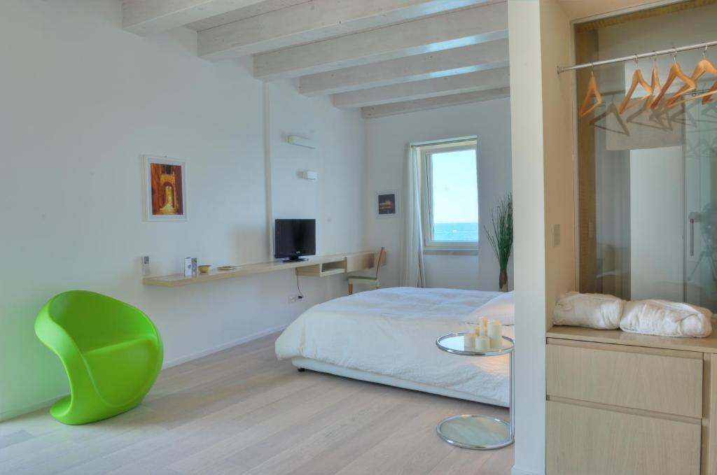 מולפטה Moma Suites Private Beach מראה חיצוני תמונה